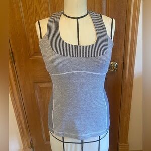 Lululemon Athletica Gray Scoop Neck Active Tank || Size: 8